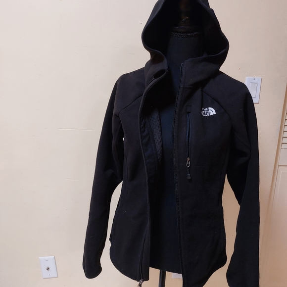 The North Face jacket - Picture 1 of 8